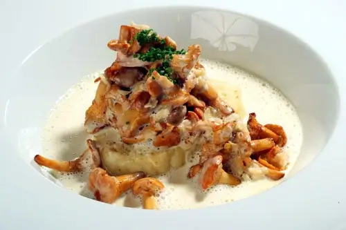 Recipe - Chanterelles in Cream